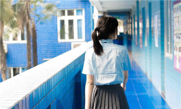 芒市如何找到一个可以帮助我生孩子的女人？